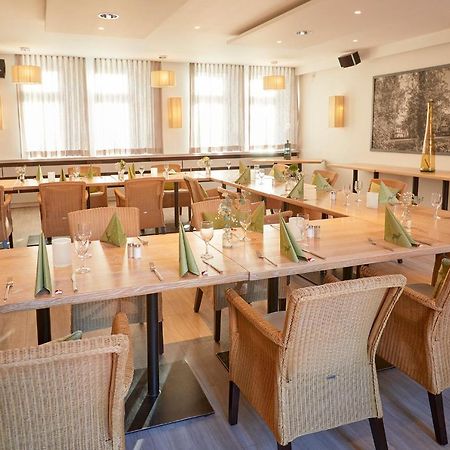 Kino-Hotel Meyer Harsefeld Eksteriør billede