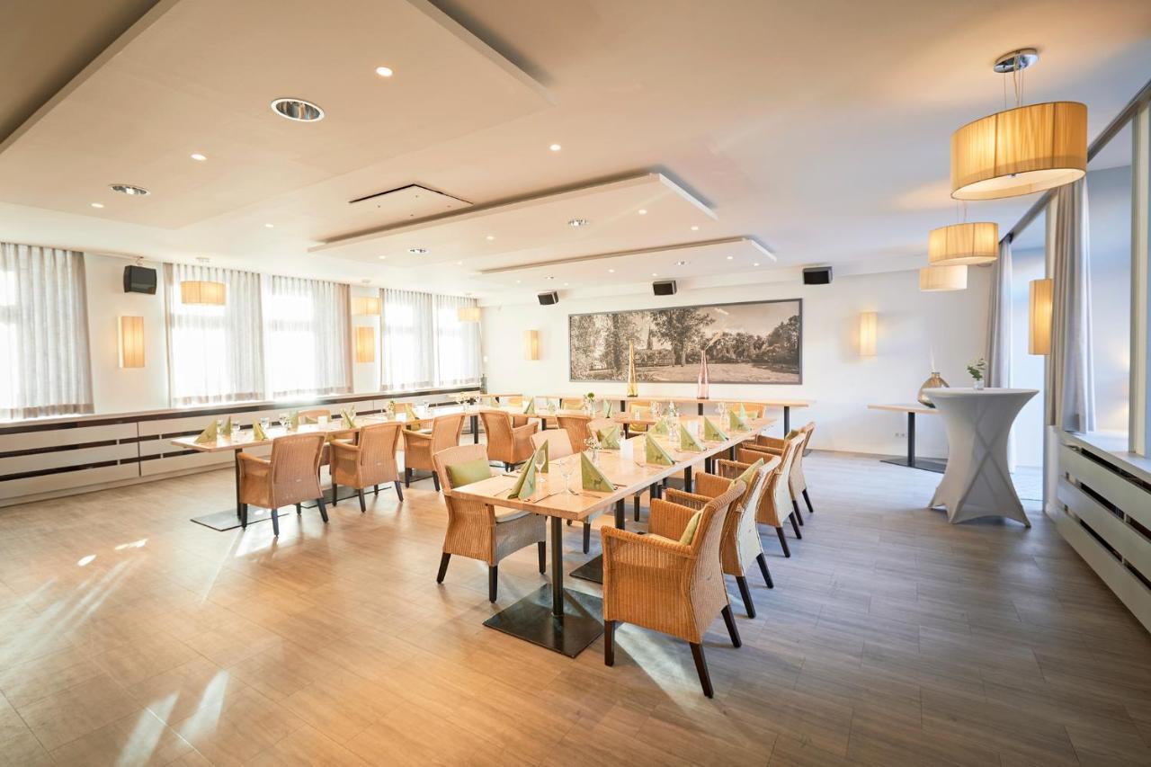 Kino-Hotel Meyer Harsefeld Eksteriør billede